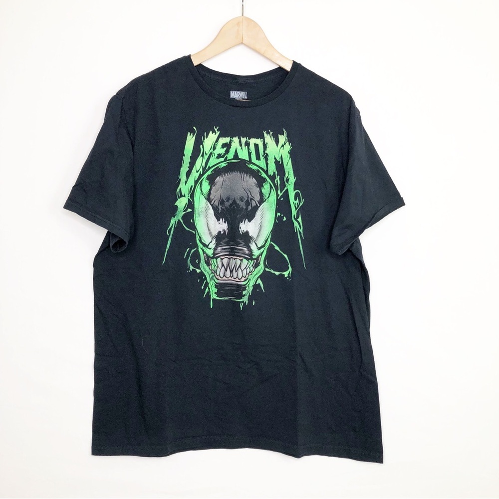 Marvel Venom Graphic Tee - Black with Green Print